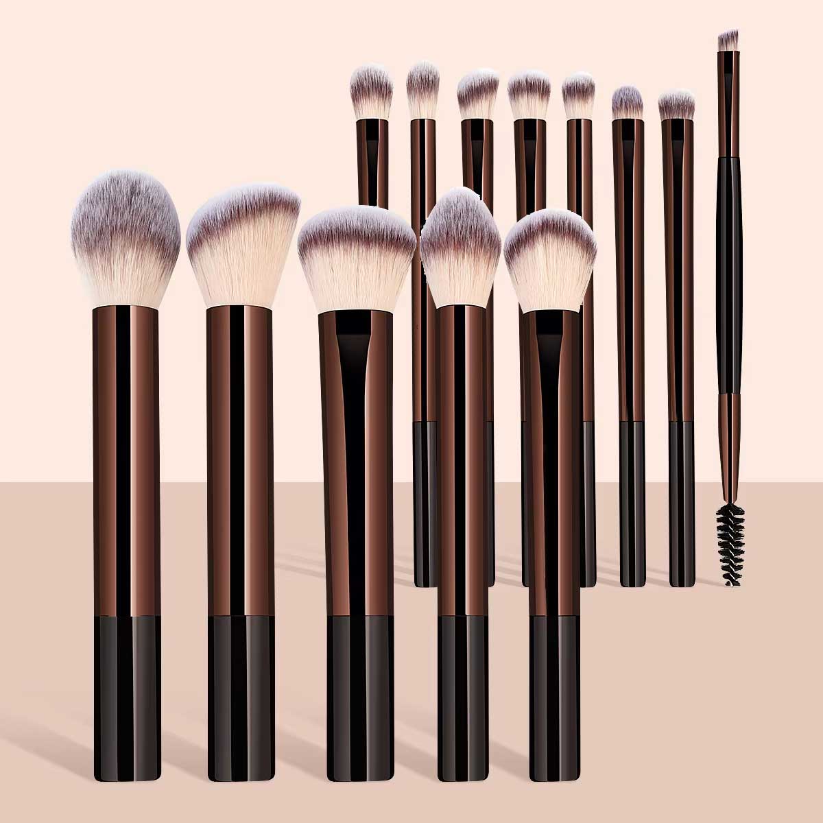 Huda Beauty Makeup Brush Set - Ensemble de pinceaux de maquillage, 13